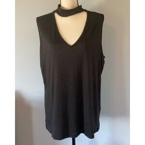 Rue + Women’s Black V-Neck Tank W/ Choker Accent Very Soft Size 3X